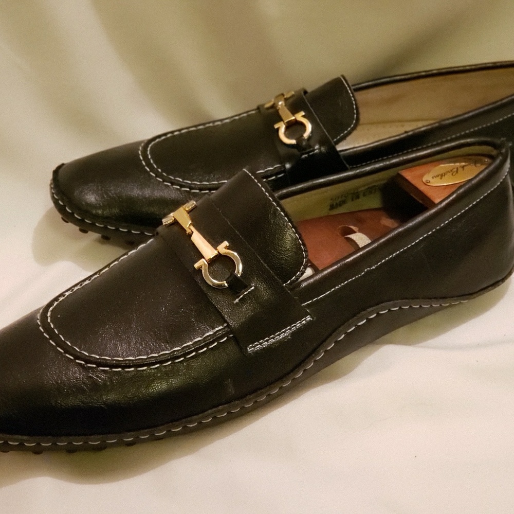Shoes - Picture 2 of 2